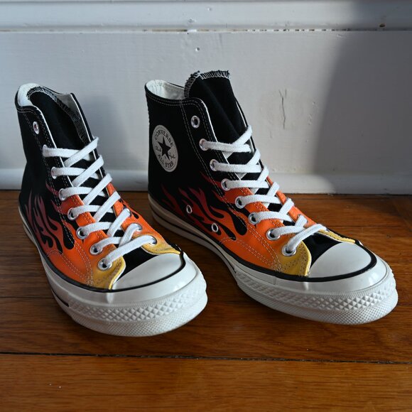Converse Chuck 70 Flames Archive Print Sneakers - Picture 2 of 6